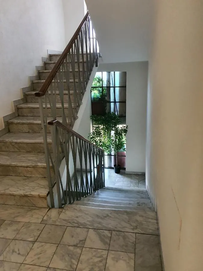 Cristel Apartment - 15 Min Da Milano Cormano Italy